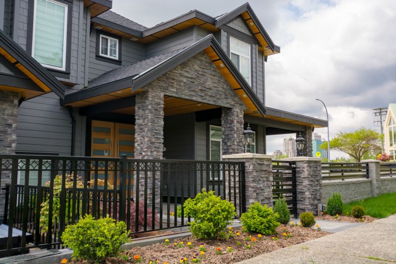 Metal Fence Construction in Des Moines, IA