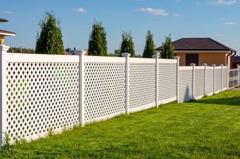 Vinyl Fence Replacement in South Houston, TX